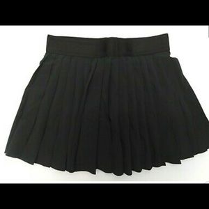 Sold Nike victory royal pleated skirt